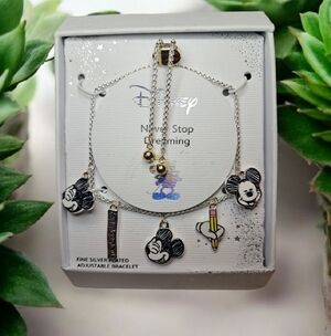 Disney Silver Mickey Mouse Charm Bracelet "NEVER STOP DREAMING"